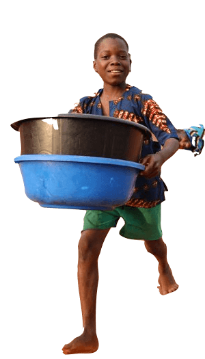 niño sin fondo cubos